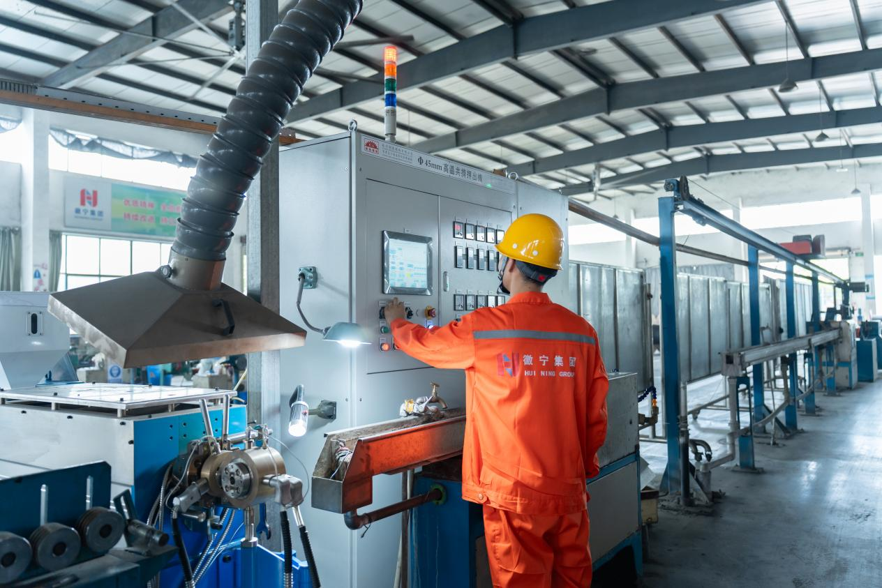 高温45*25挤出生产线